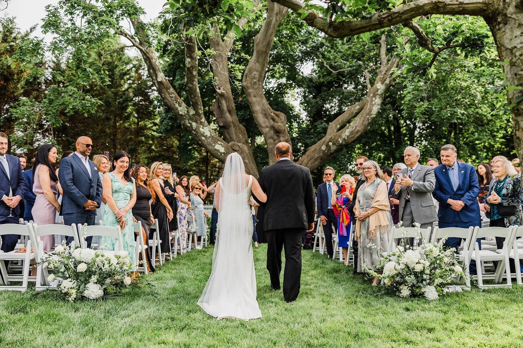 Bedell Cellars wedding processional